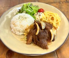 黒毛和牛焼肉プレート(スープ付き) 1,800円